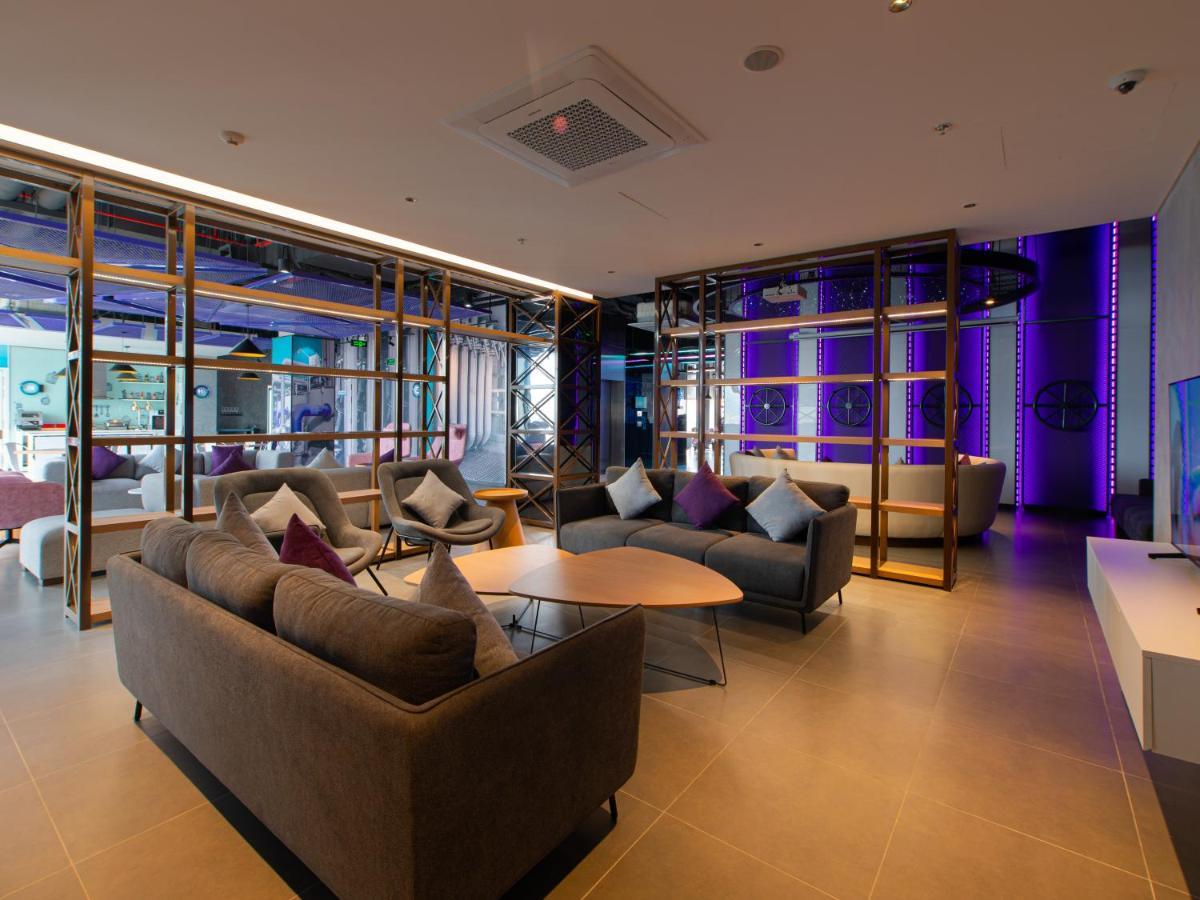 Tru By Hilton Hoa Binh City Centre Экстерьер фото
